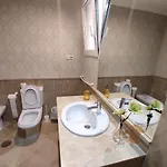 - Serrallo غرناطة
