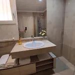 شقة - Serrallo